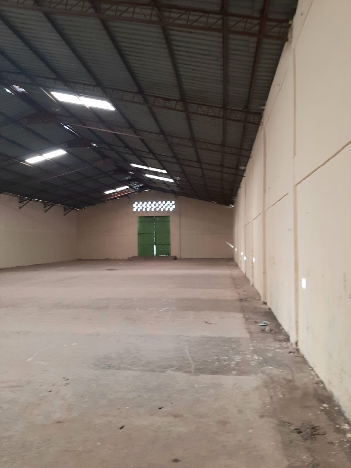THIKA PRIME WAREHOUSE TO LET, photo 1 of 8
