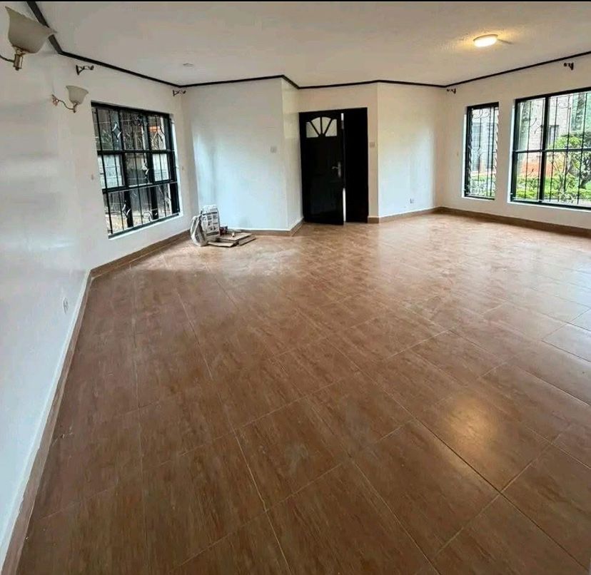 3BR APARTMENT ALONG DENIS PRIT ROAD IN KILIMANI, photo 1 of 7