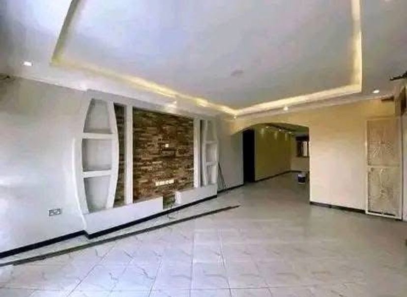 2BR WITH MASTER EN-SUITE IN KENYATTA RD, photo 1 of 4