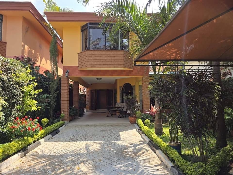 FURNISHED 4BR IN WESTLANDS, photo 1 of 15
