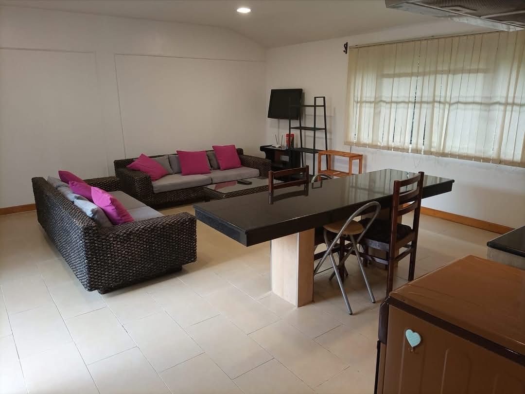 FURNISHED 1BR IN GIGIRI, photo 1 of 10