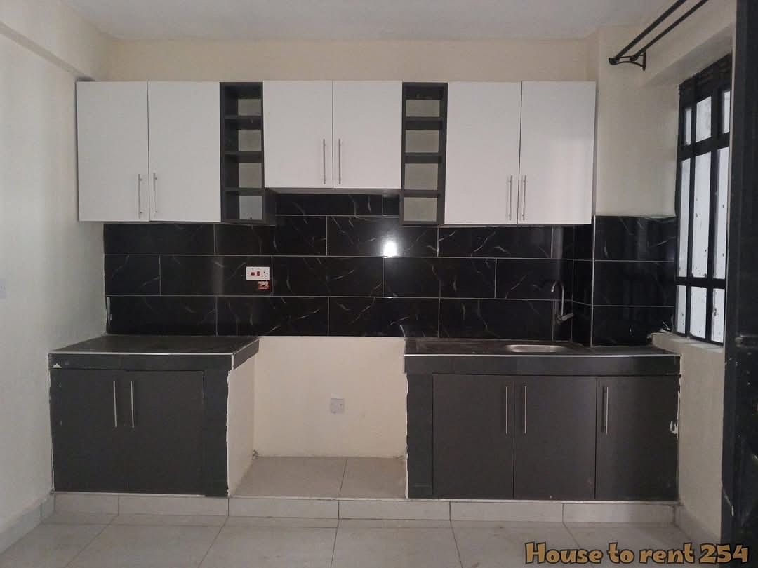SPACIOUS 1BR IN WAIYAKI WAY, photo 1 of 15