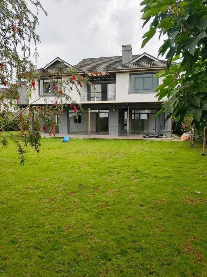5BR MAISONETTE IN RUNDA, photo 1 of 12
