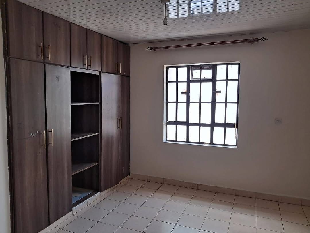 4BR ALL EN-SUITE IN LANGATA, photo 1 of 13