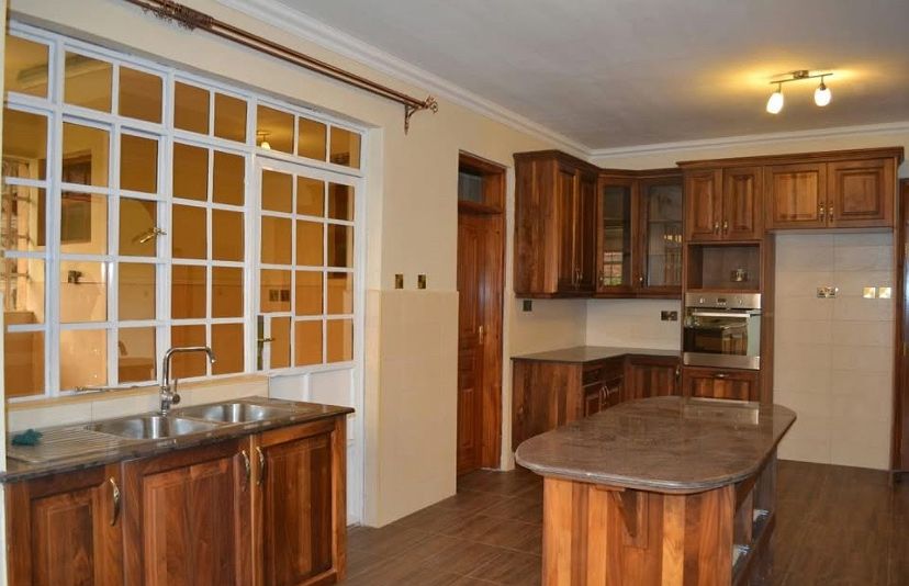 3BR HOUSE IN LORESHO KAPTAGAT ROAD, photo 1 of 7