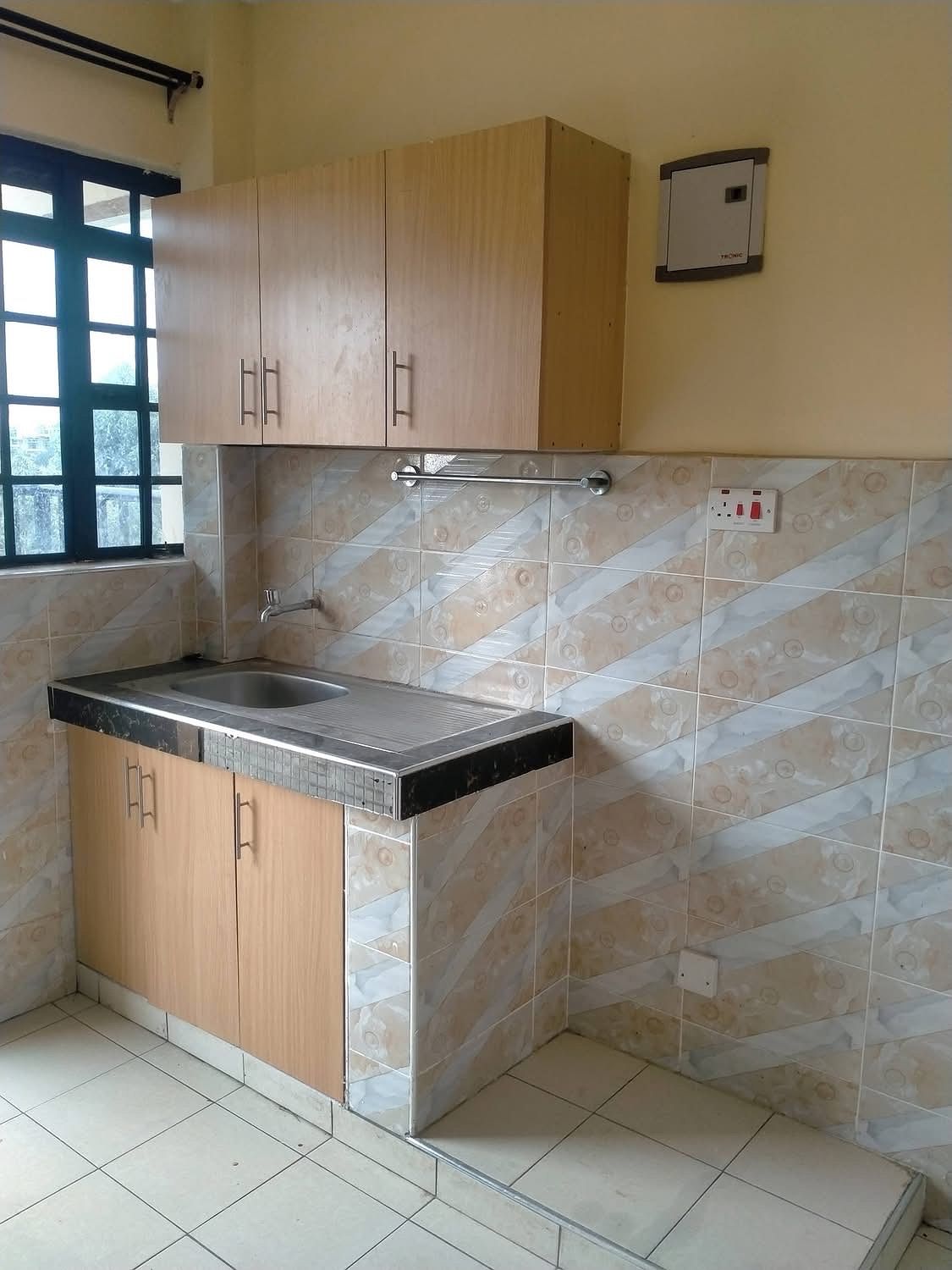 SPACIOUS 2BR AROUND RONGAI EXCITING AREA, photo 1 of 15