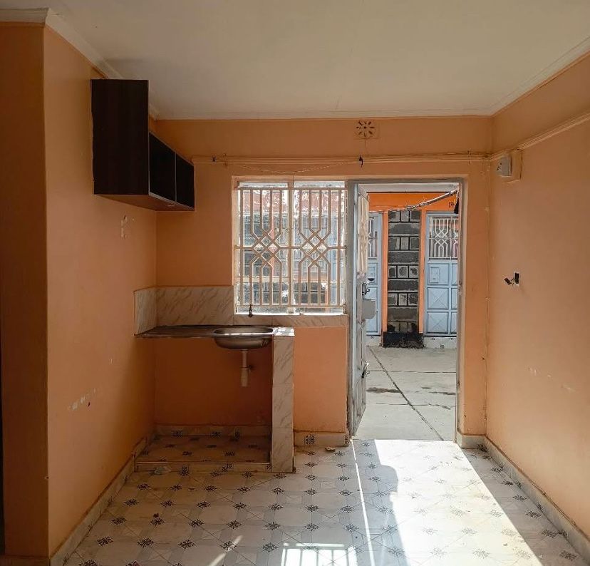 SPACIOUS BEDSITTER IN NAKURU, photo 1 of 5
